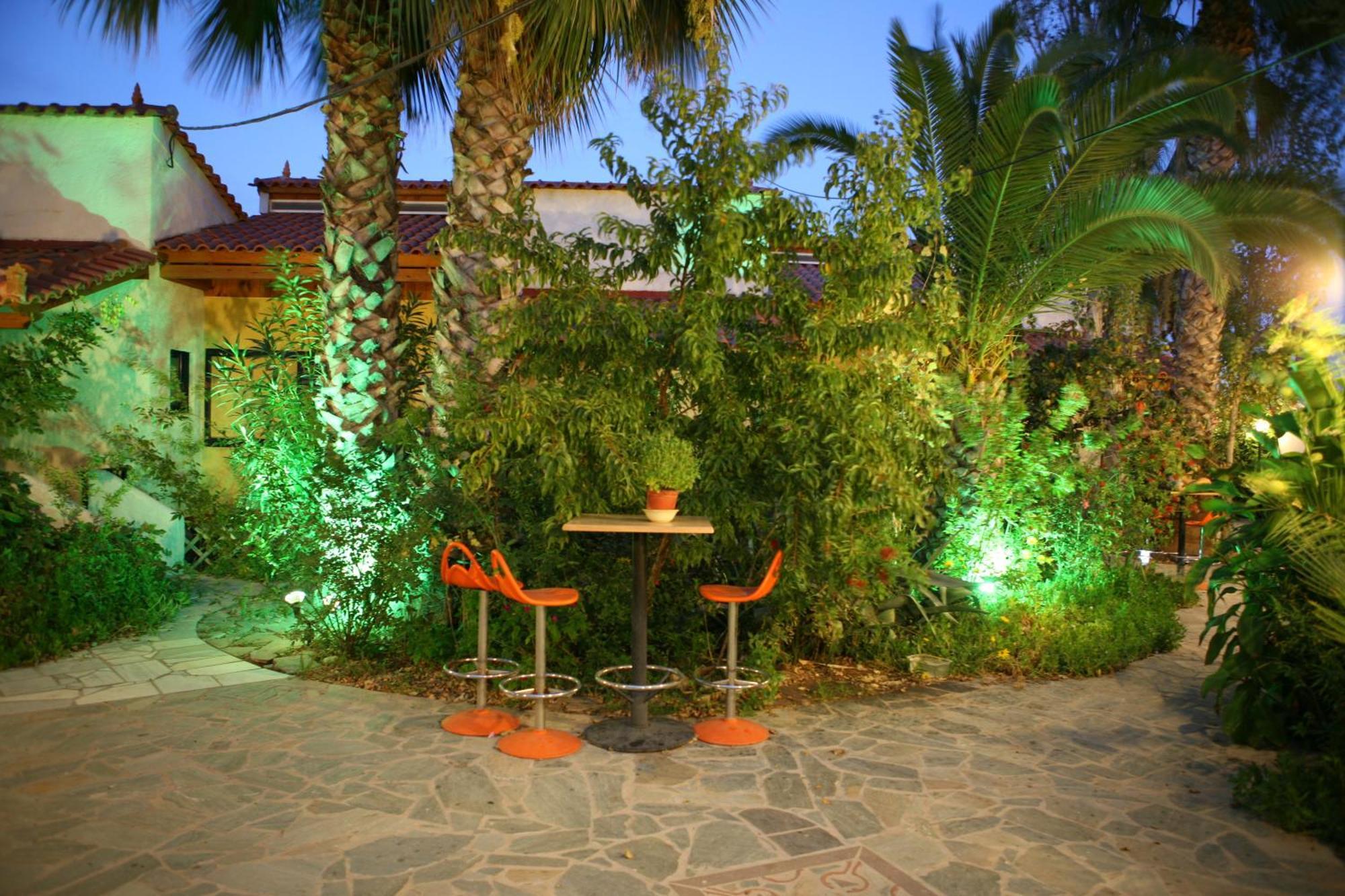 9 Musses Hotel Apartments Skala Mistegnon Екстериор снимка