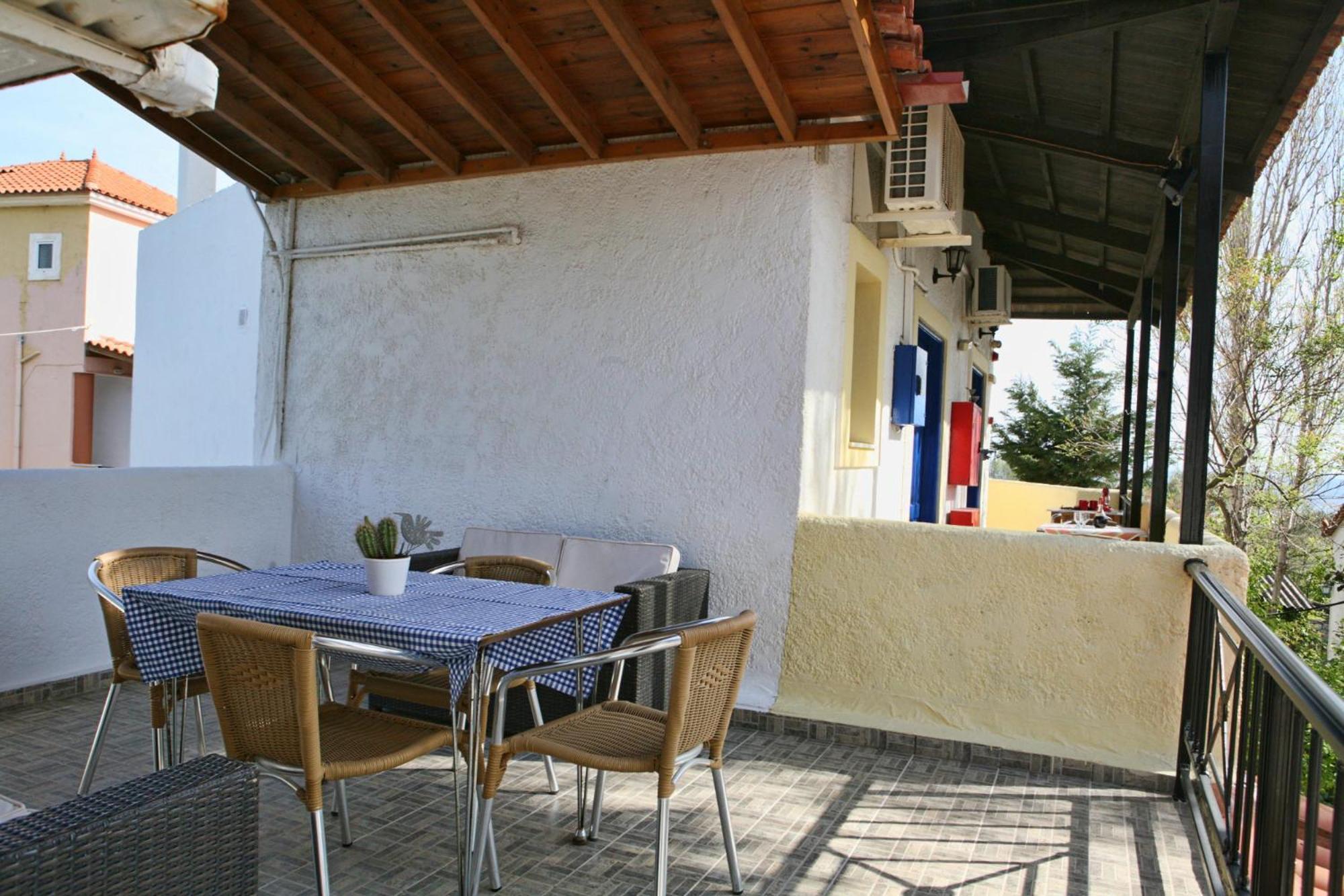 9 Musses Hotel Apartments Skala Mistegnon Стая снимка
