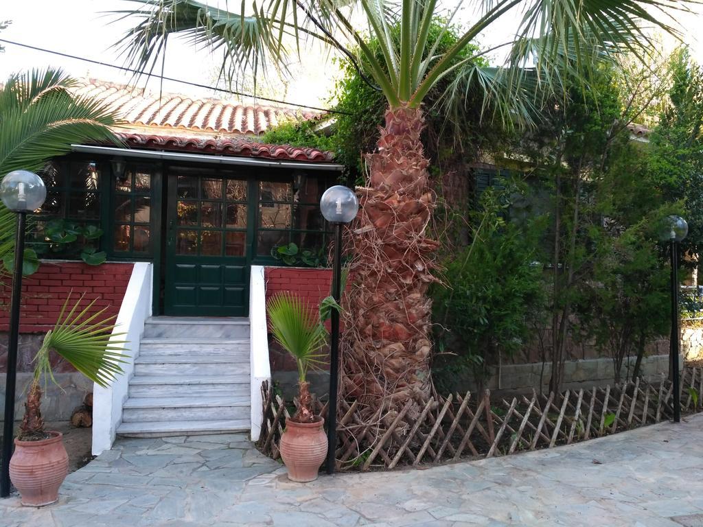 9 Musses Hotel Apartments Skala Mistegnon Екстериор снимка