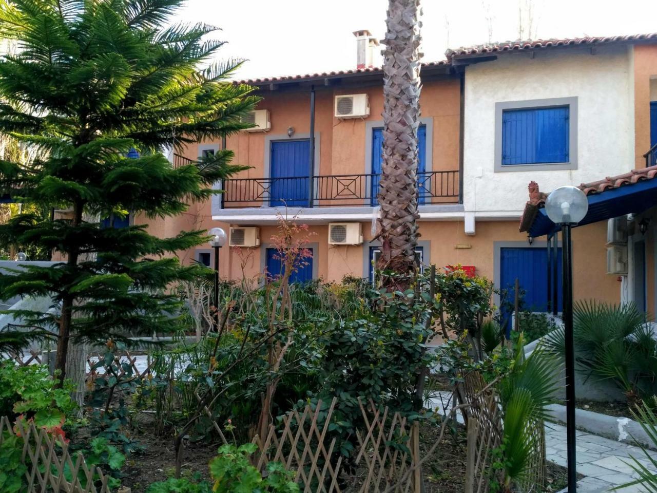 9 Musses Hotel Apartments Skala Mistegnon Екстериор снимка